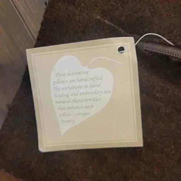 Leila's Linens New York Handcrafted Dark Brown Wool Felt Sharkstooth 18 Pillo - Picture 10 of 10